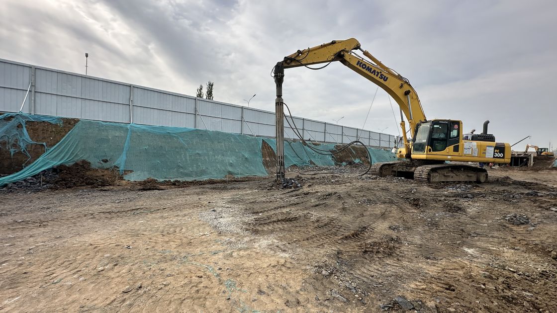 426mm قطر Vibroflot Vibro فشرده سازی انبار انتخاب نهایی برای پایه های بهبود خاک