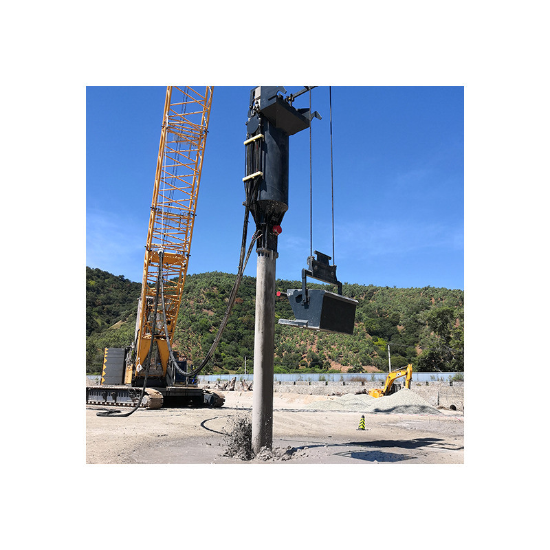 بهبود زمین با تجهیزات وایبروفلوت فولادی با فشار 300 بار و طول 2963 میلی متر